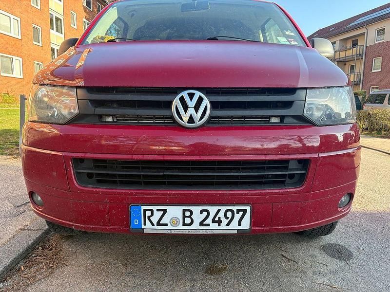 Gebraucht VW Transporter 140 PS (102 kW) 2010 Rot Van