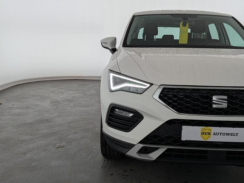 Gebraucht Seat Ateca Style 150 PS (110 kW) 2022 "bila" weiss SUV