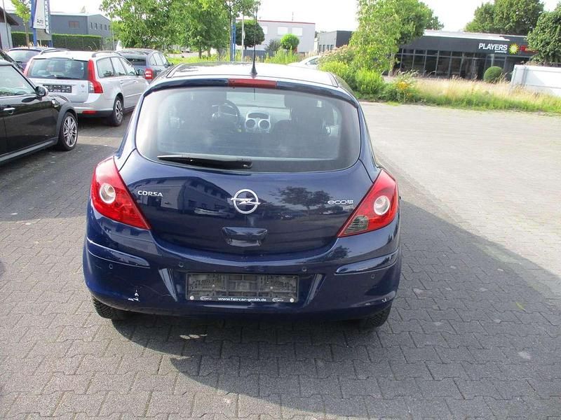 Gebraucht Opel Corsa 86 PS (63 kW) 2012 Blau Limousine