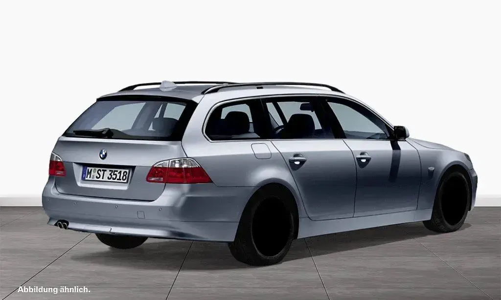 Gebraucht BMW 525 Advantage 177 PS (130 kW) 2006 Silbergrau Kombi