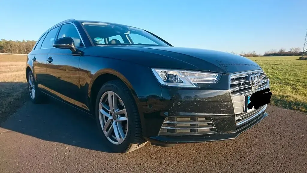 Second-hand Audi A4 Sport 150 CP (110 kW) 2017 Negru Break