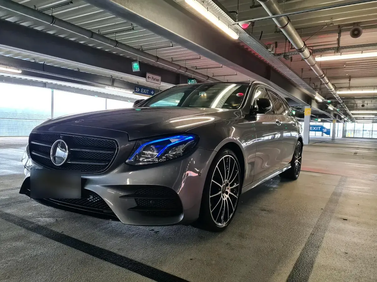Brugt Mercedes E400 340 HK (250 kW) 2019 Grå Stationcar