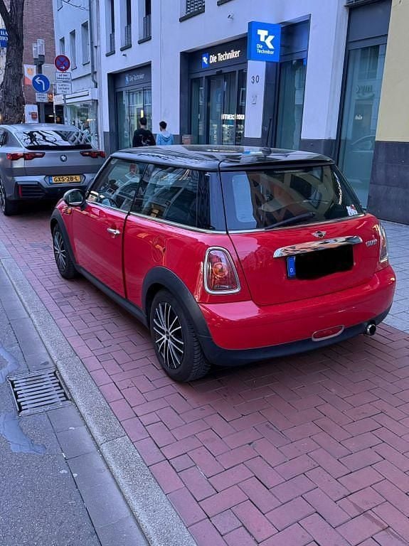 Gebraucht Mini Cooper 120 PS (88 kW) 2009 Rot Kleinwagen