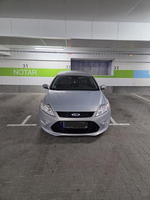 Gebraucht Ford Mondeo Titanium 239 PS (175 kW) 2010 Grau Kombi