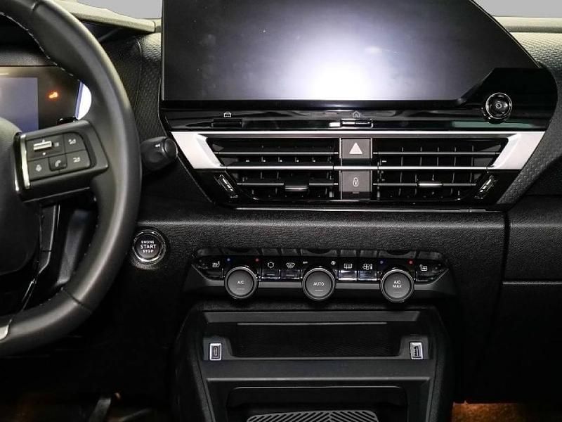 Gebraucht Citroën C4 Shine 131 PS (96 kW) 2023 Schwarz SUV