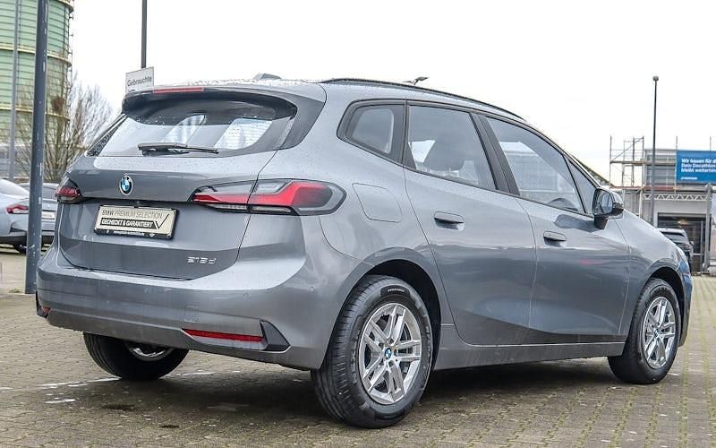 Gebraucht BMW 218 Advantage 150 PS (110 kW) 2023 Grau Kombi