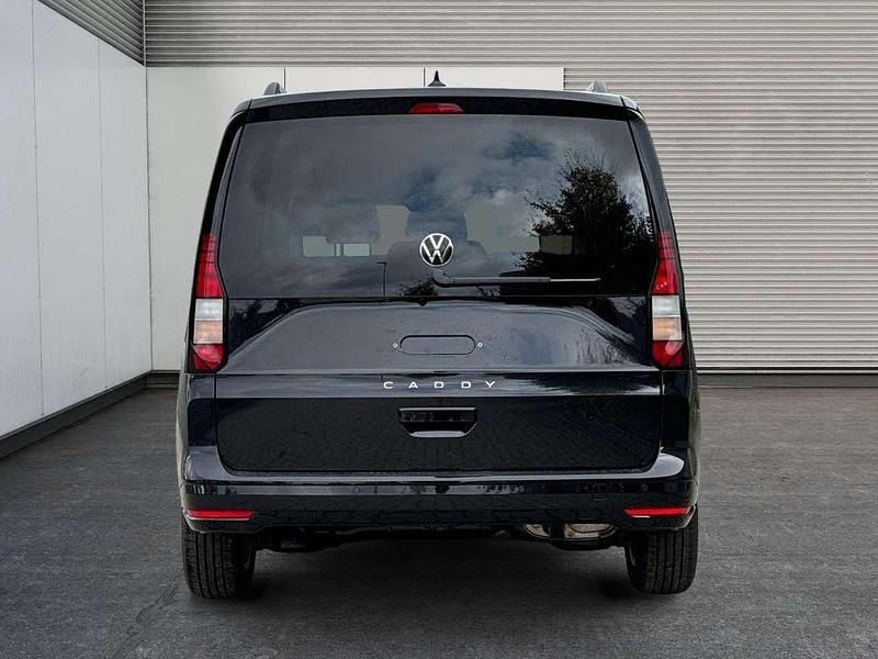 Neu VW Caddy Life 116 PS (85 kW) 2025 Deep black perleffekt Van / Kleinbus