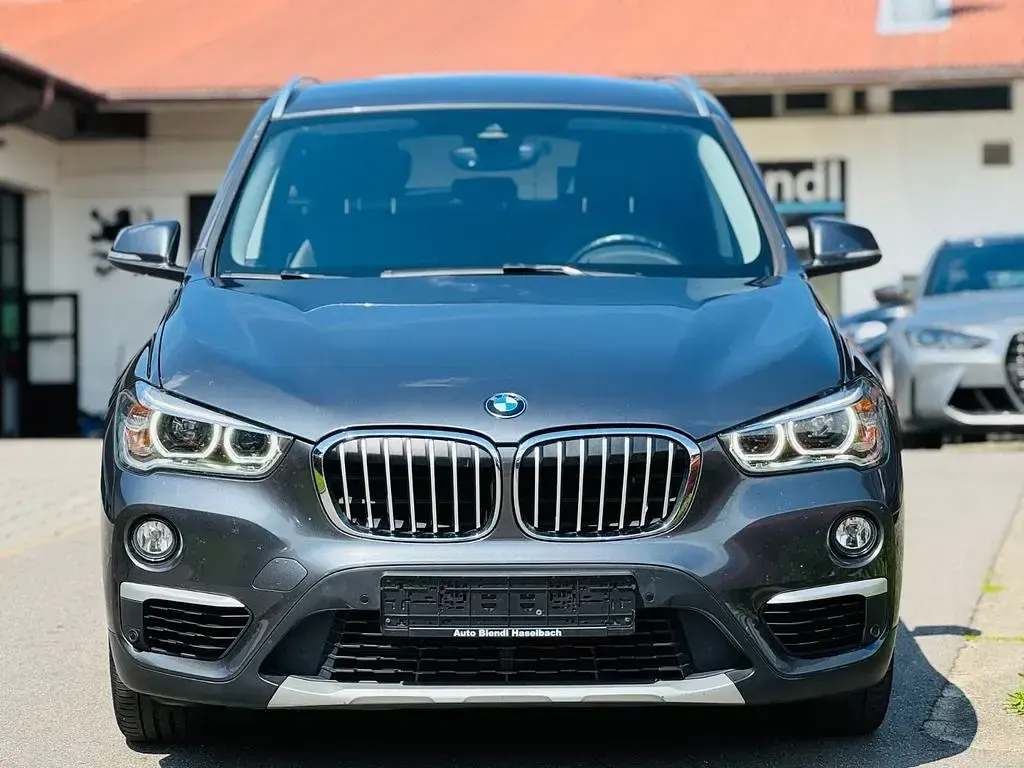 Gebraucht BMW X1 xLine 190 PS (139 kW) 2017 Grau SUV