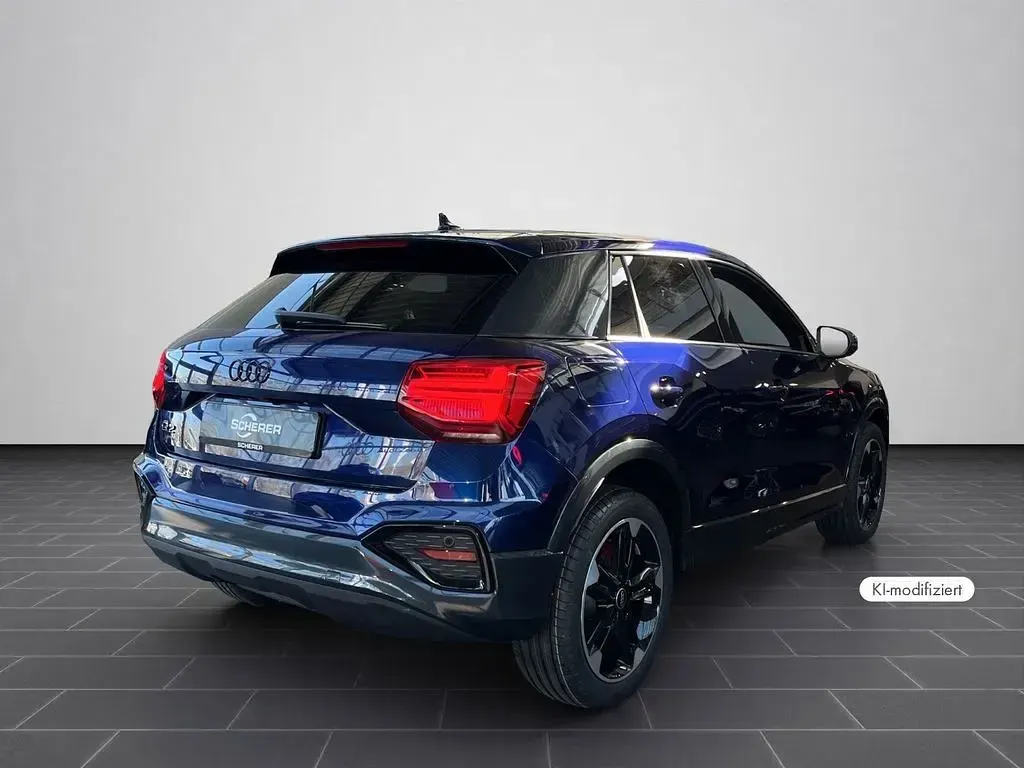 Neu Audi Q2 Advanced Plus 150 PS (110 kW) 2026 Blau SUV