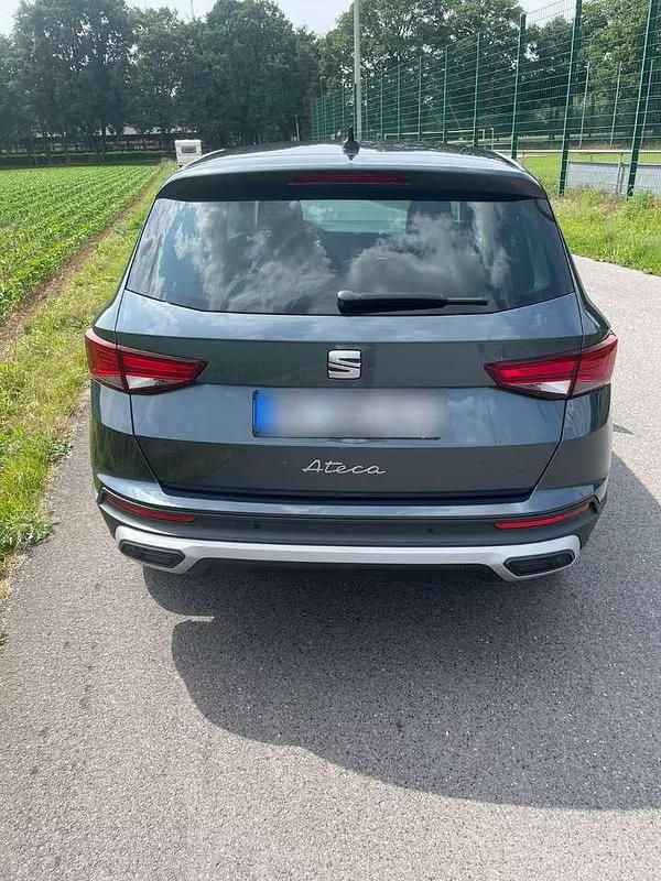 Gebraucht Seat Ateca Style 150 PS (110 kW) 2021 Grau SUV