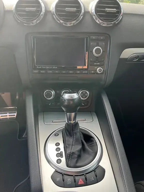 Gebraucht Audi TT Sport 211 PS (155 kW) 2012 Rot Coupé