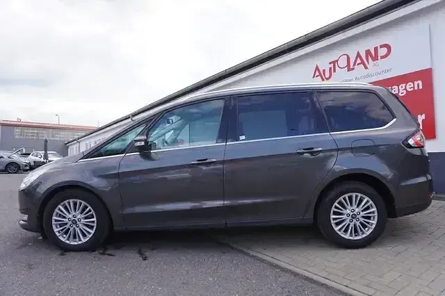 Second-hand Ford Galaxy Titanium 241 CP (177 kW) 2019 Gri Monovolum