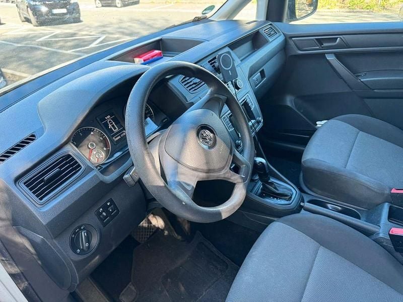 Gebraucht VW Caddy 102 PS (75 kW) 2018 Weiß Van / Kleinbus