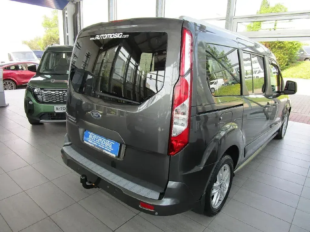Gebraucht Ford Grand Tourneo Connect Titanium 120 PS (88 kW) 2020 Grau Van / Kleinbus