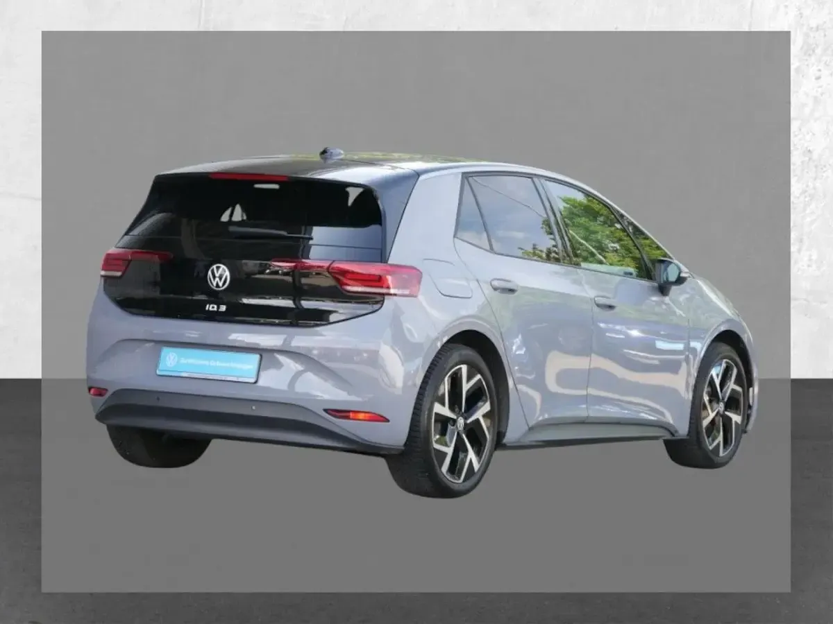 Gebraucht VW ID.3 Pro 150 kW (204 PS) 2024 Mondsteingrau Kleinwagen