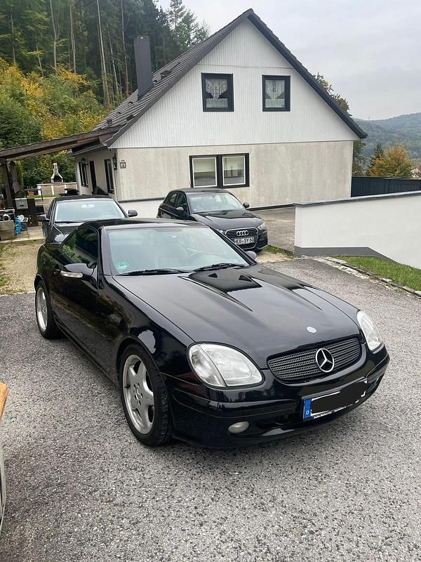Gebraucht Mercedes SLK320 218 PS (160 kW) 2000 Schwarz Cabrio