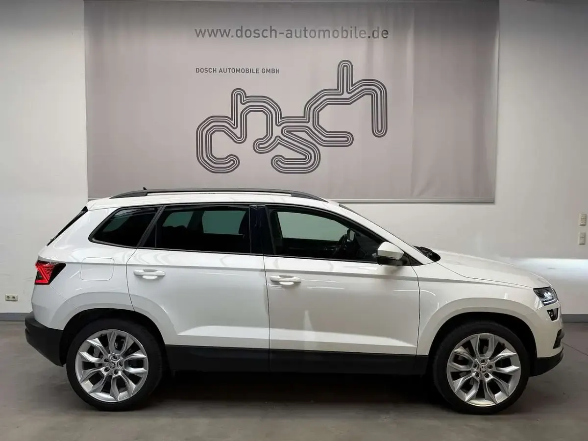 Gebraucht Skoda Karoq Style 150 PS (110 kW) 2020 Bila candy/candyweiss SUV