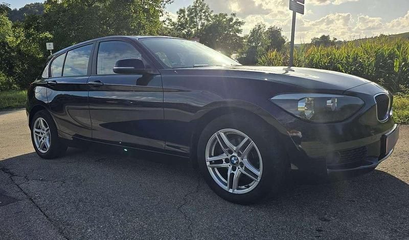 Schwarz Gebraucht 2013 BMW 120 Kleinwagen | 5.500 € (Guter Preis) - Bild 1/4