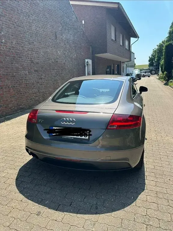 Gebraucht Audi TT Sport 160 PS (117 kW) 2011 Grau Coupé