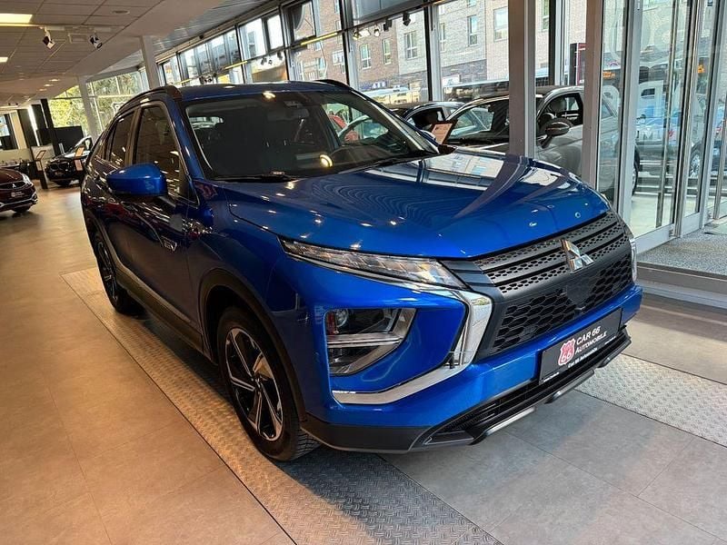 Gebraucht Mitsubishi Eclipse Cross Basis 98 PS (72 kW) 2022 Blau SUV