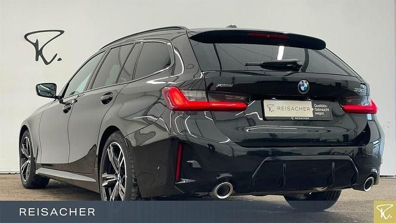 Gebraucht BMW 330 M Sport 245 PS (180 kW) 2025 Schwarz Limousine