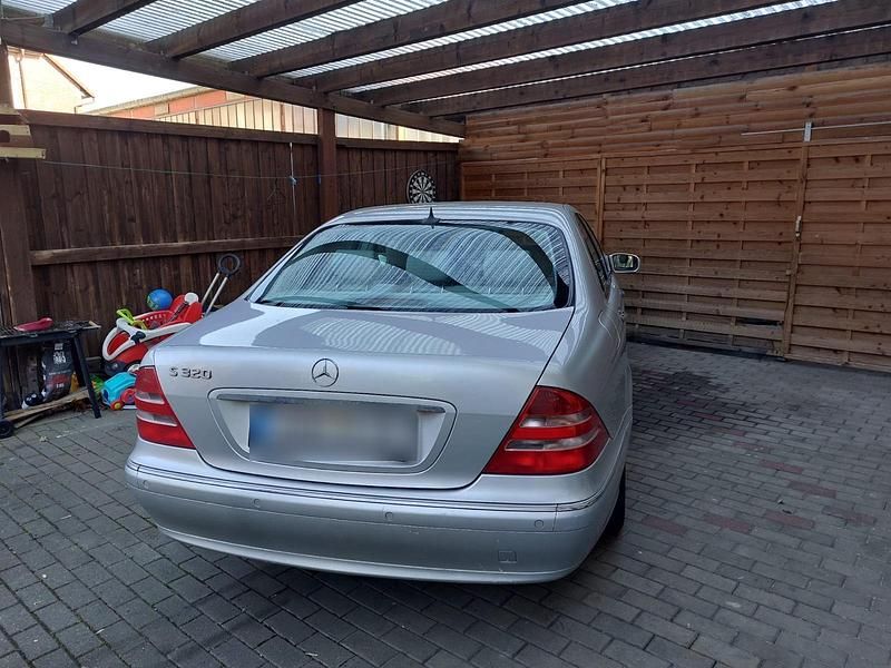 Gebraucht Mercedes S320 224 PS (164 kW) 2000 Silber Limousine