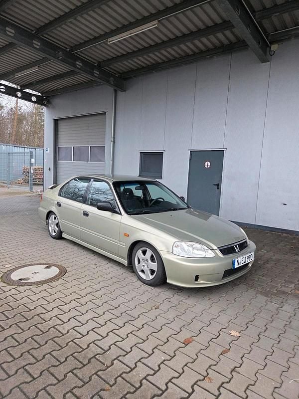 Gebraucht Honda Civic 90 PS (66 kW) 2000 Limousine