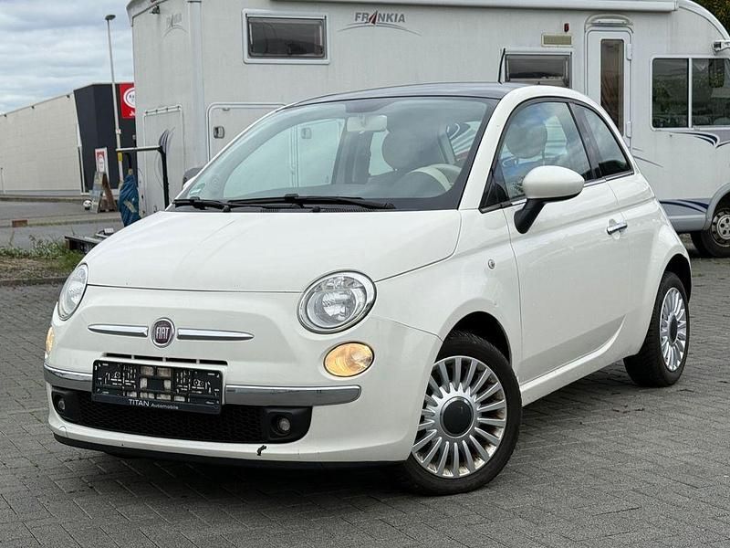 Weiß Gebraucht 2013 Fiat 500 Lounge Kleinwagen | 2.950 € (Guter Preis) - Bild 1/4