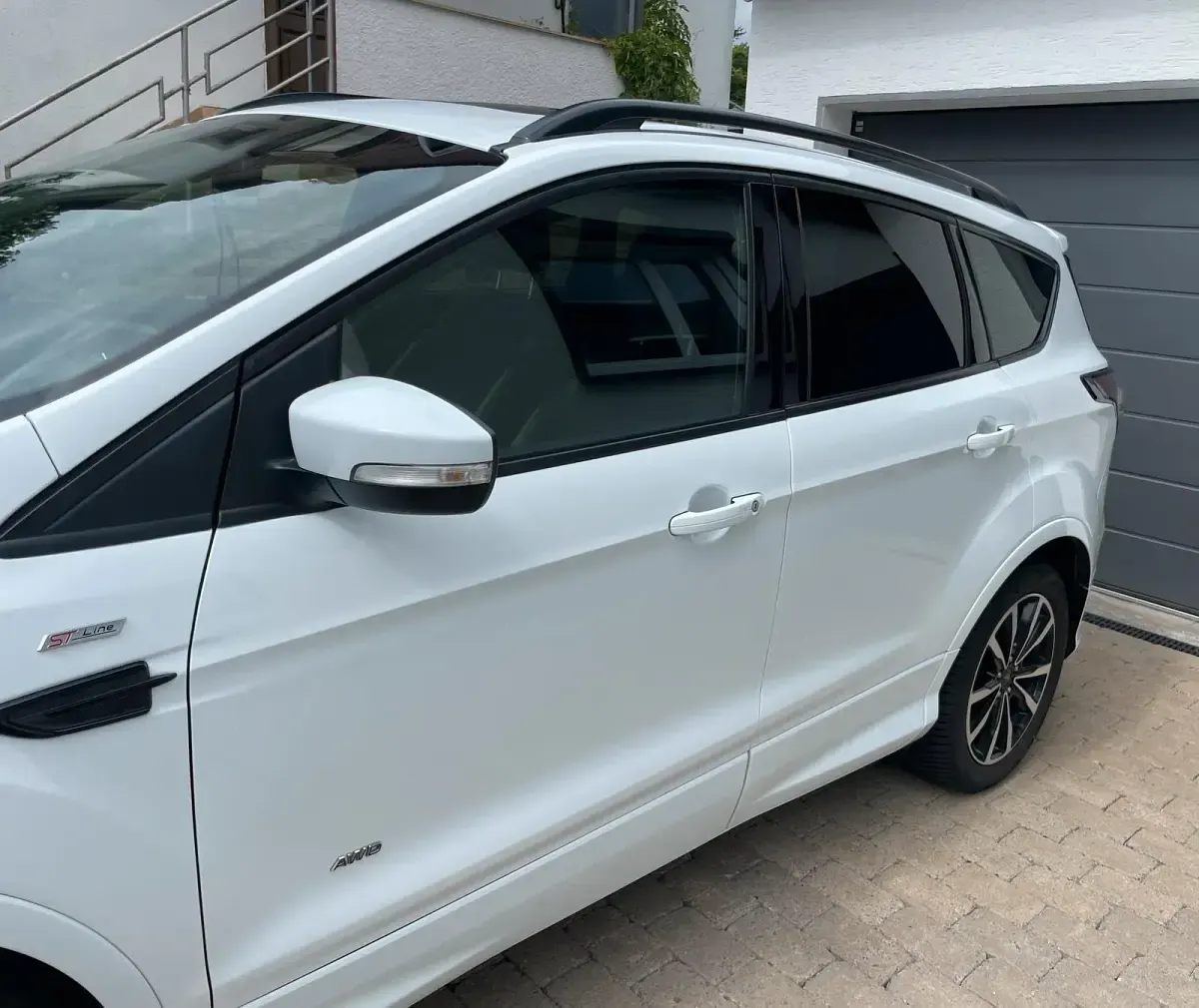 Gebraucht Ford Kuga ST-Line 179 PS (131 kW) 2017 Weiß SUV