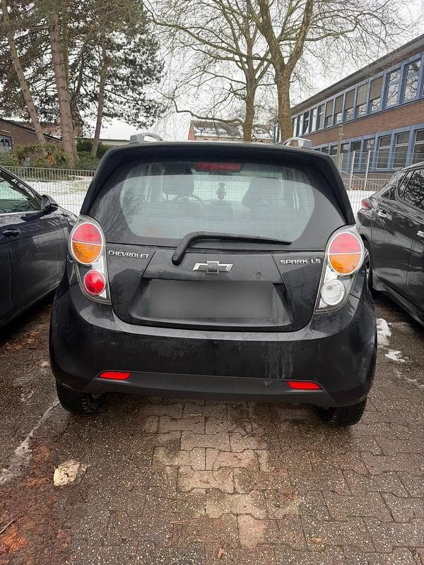 Gebraucht Chevrolet Spark LS 68 PS (50 kW) 2012 Schwarz Kleinwagen