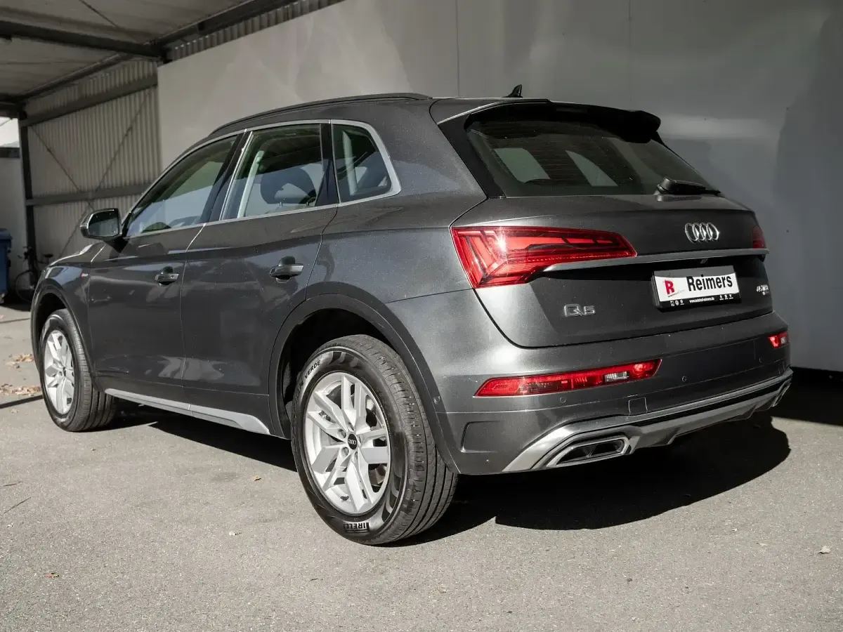 Gebraucht Audi Q5 S-Line 195 PS (143 kW) 2022 Grau SUV