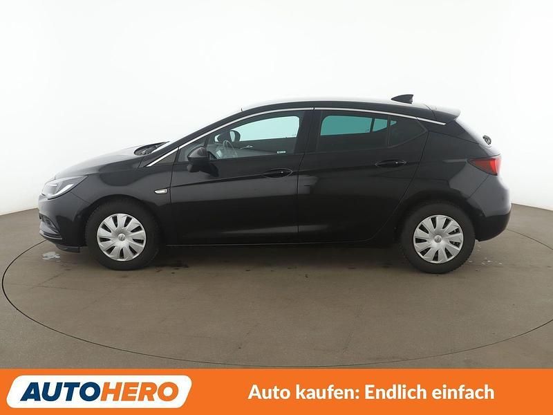 Gebraucht Opel Astra Innovation 125 PS (91 kW) 2016 Schwarz Limousine