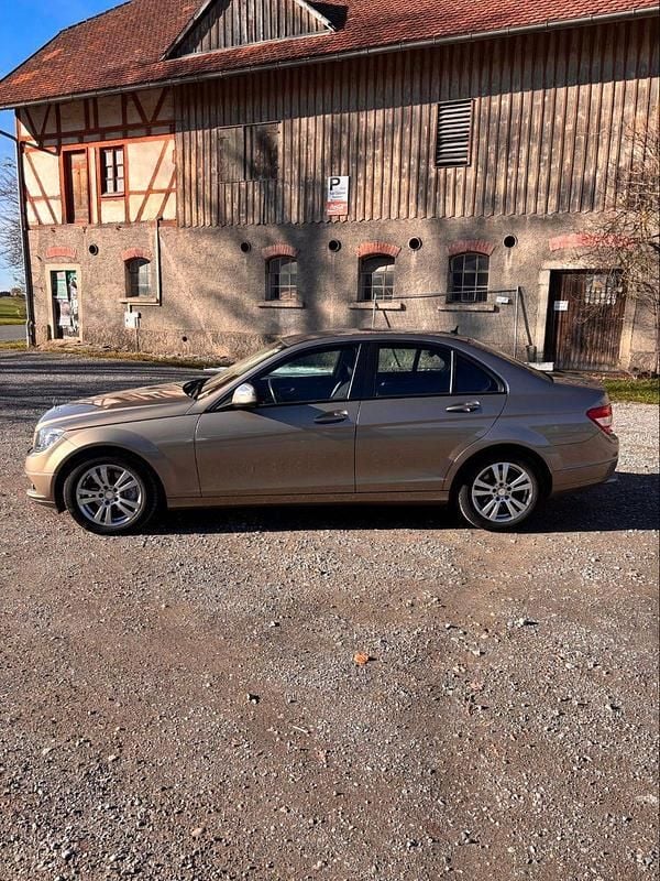 Gebraucht Mercedes C180 156 PS (114 kW) 2008 Limousine