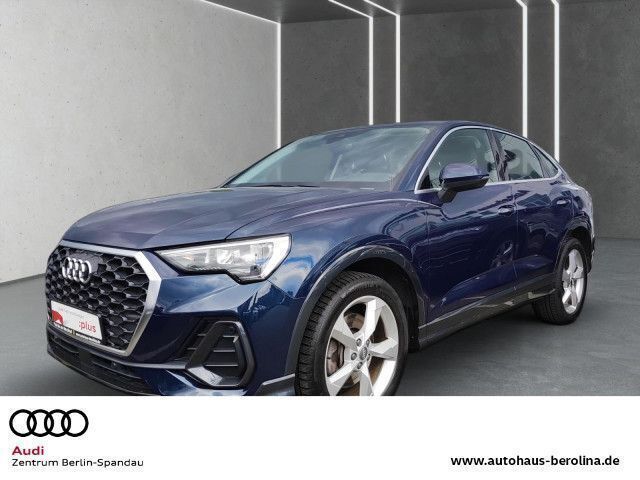 Kosmosblau metallic Gebraucht 2020 Audi Q3 Sportback Advanced SUV | 27.989 € (Superpreis) - Bild 1/4