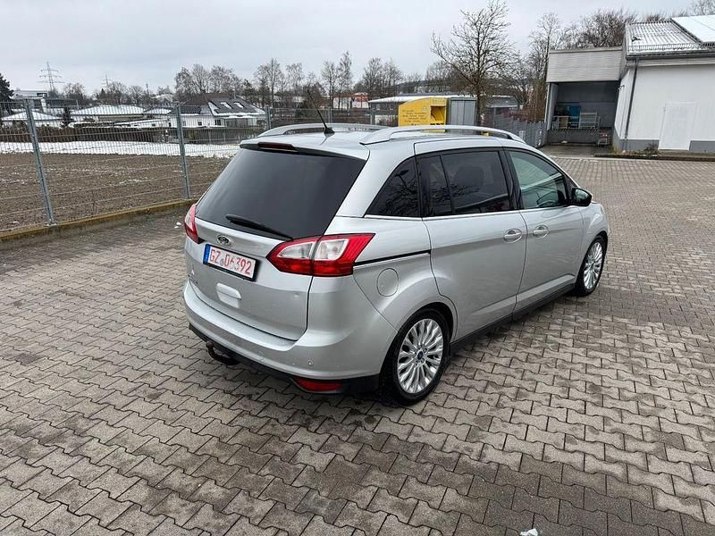 Gebraucht Ford Grand C-Max Titanium 140 PS (102 kW) 2011 Silber Van / Kleinbus
