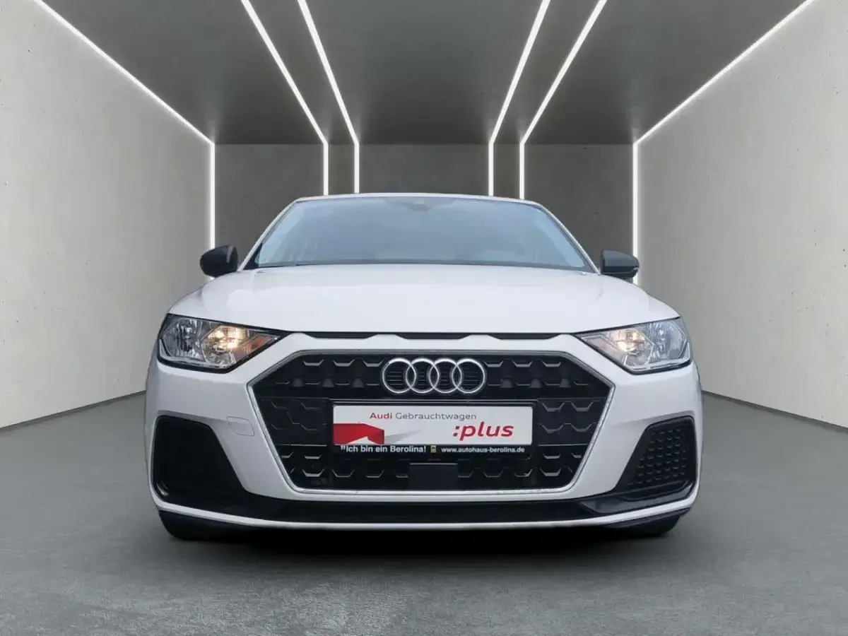 Gebraucht Audi A1 95 PS (69 kW) 2023 Cortinaweiß SUV