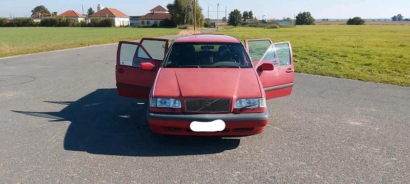 Rot Gebraucht 1996 Volvo 850 Kombi | 890 € - Bild 1/4