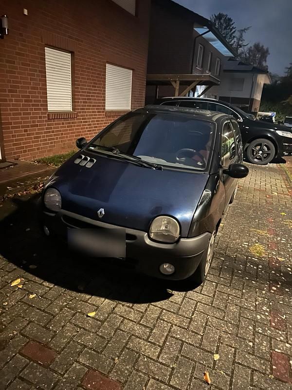 Schwarz Gebraucht 2001 Renault Twingo Kleinwagen | 1.000 € (Fairer Preis) - Bild 1/1