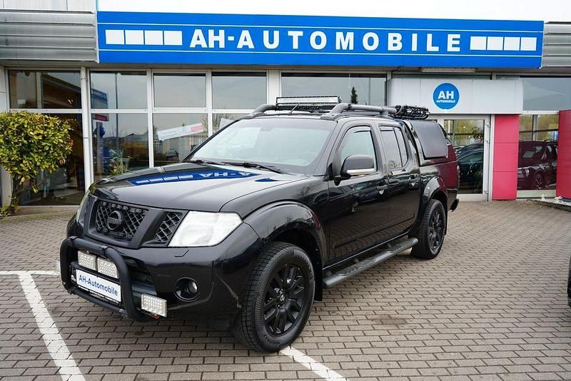 Gebraucht Nissan Navara 231 PS (169 kW) 2015 Schwarz Pickup