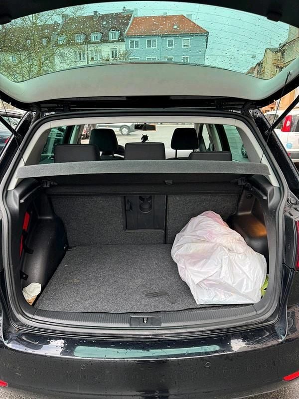 Gebraucht VW Golf VII 140 PS (102 kW) 2012 Schwarz Kleinwagen