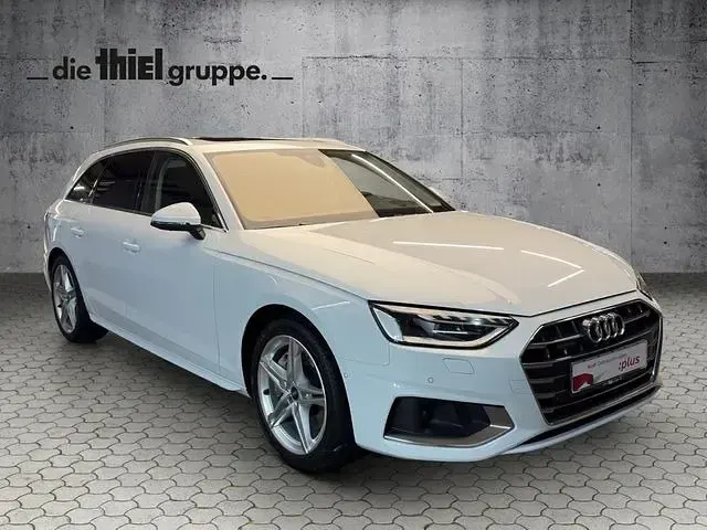 Brugt Audi A4 Advanced Plus 265 HK (194 kW) 2023 Hvid Stationcar