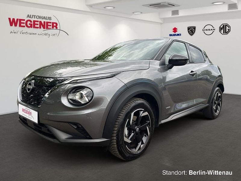 Gun metallic (m) Gebraucht 2024 Nissan Juke N-Connecta SUV | 23.980 € (Fairer Preis) - Bild 1/4