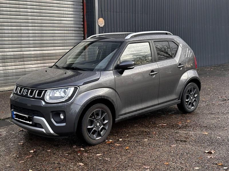 Grau Gebraucht 2021 Suzuki Ignis Comfort+ Kleinwagen | 12.350 € (Guter Preis) - Bild 1/4