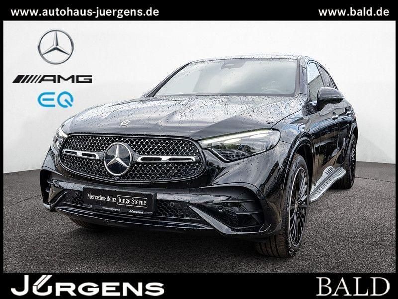 Schwarz obsidianschwarz metall Gebraucht 2024 Mercedes GLC450 AMG Coupé | 83.290 € (Teuer) - Bild 1/4
