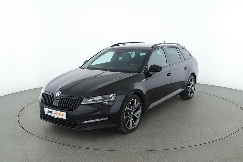 Schwarz Gebraucht 2021 Skoda Superb SportLine Kombi | 28.930 € (Fairer Preis) - Bild 1/3