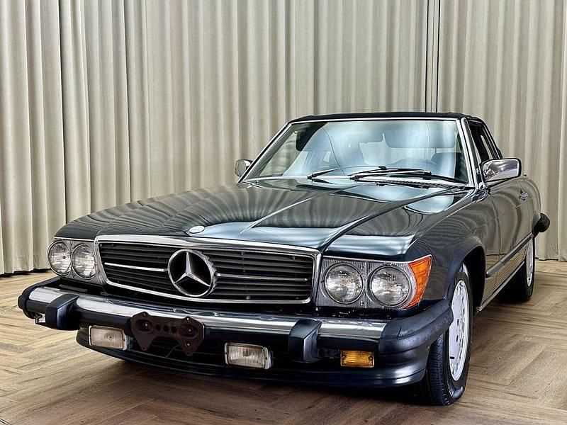 Gebraucht Mercedes 560 227 PS (166 kW) 1986 Grau Cabrio