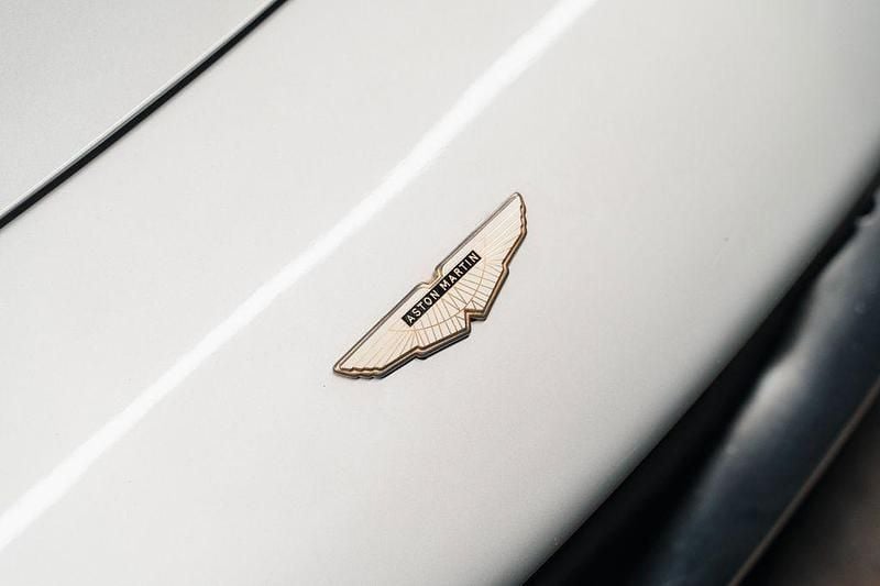 Gebraucht Aston Martin V8 349 PS (256 kW) 1973 Silber Coupé