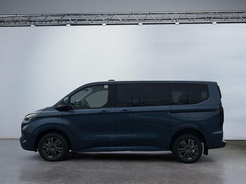 Neu Ford Tourneo Custom Titanium 170 PS (125 kW) 2025 Chromablau Van