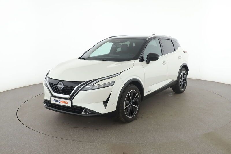 Weiß Gebraucht 2023 Nissan Qashqai Tekna SUV | 29.570 € (Fairer Preis) - Bild 1/4