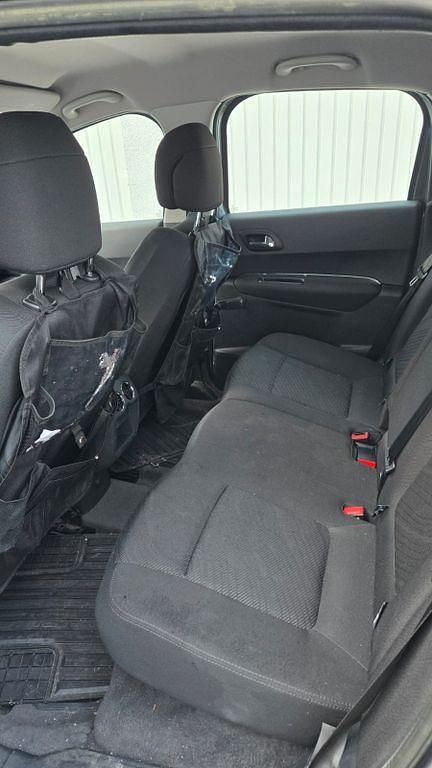 Gebraucht Peugeot 3008 Access 120 PS (88 kW) 2011 Grau Kombi